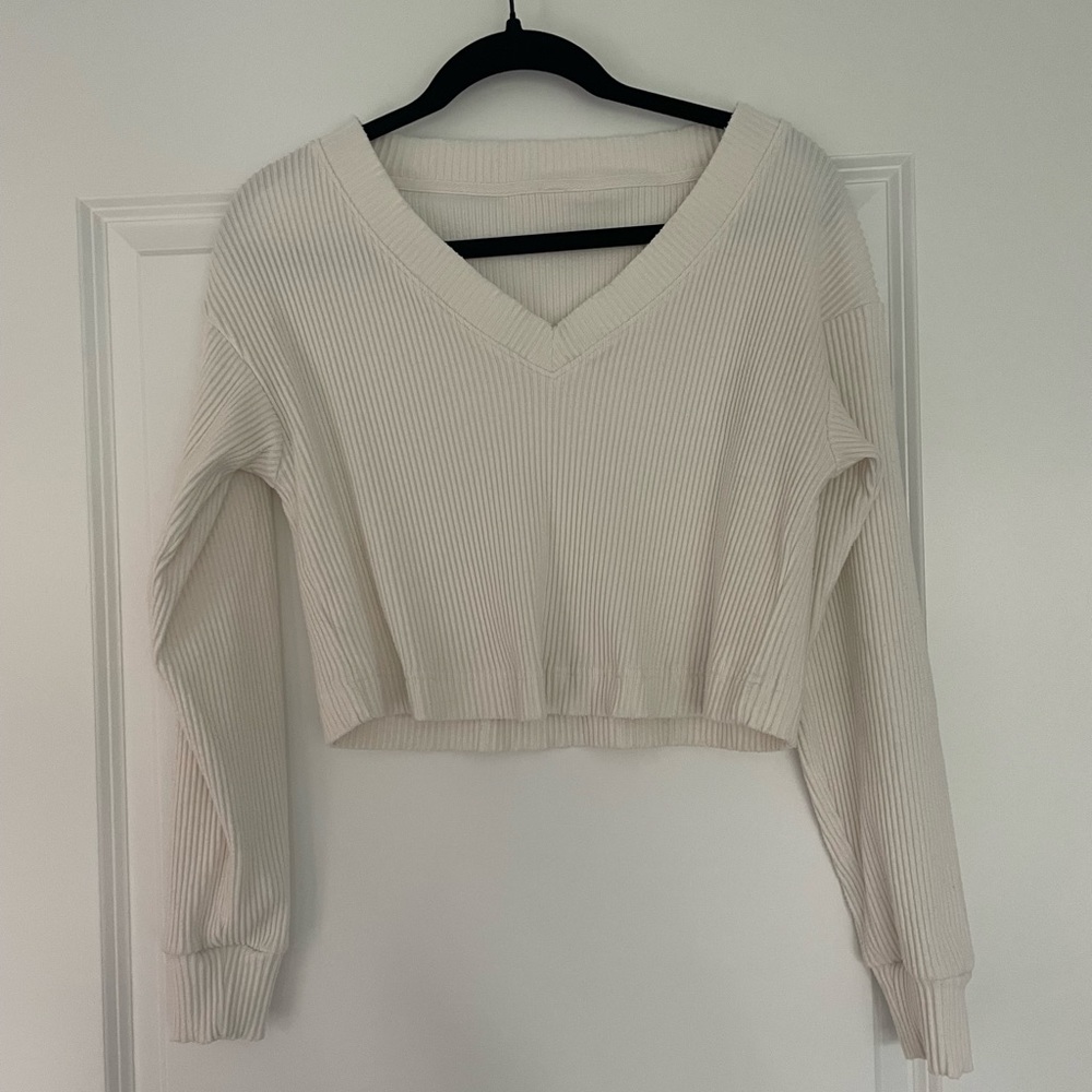 Alo Muse V-Neck Pullover